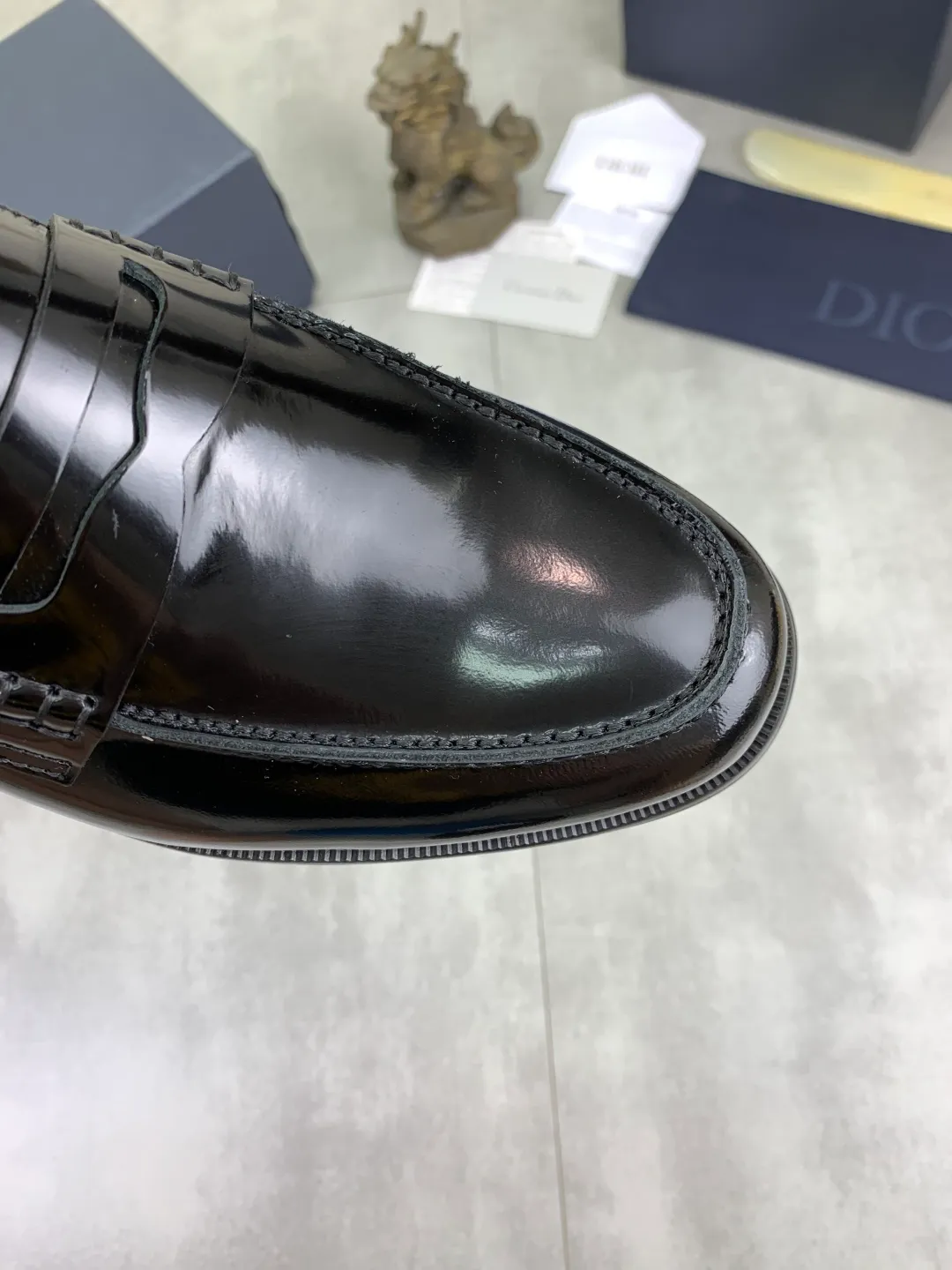 Men's men's shoes 💰P560 new style 💰high version 💎💎💎Dior original version! Top Italian purchasing agent! Men's business casual leather shoes, original imported open-edge beaded calfskin upper, ultimate texture, gentlemanly style, imported water-dyed cowhide inside, top-quality original Italian rubber outsole, first-class workmanship, top quality! Size: 39-44 (45 customized) 3️⃣ colors available